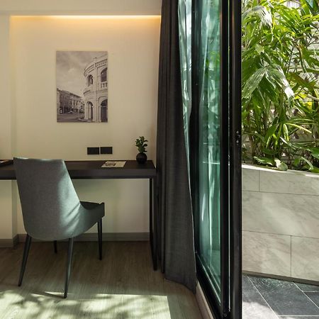 Travelodge Phuket Town Buitenkant foto