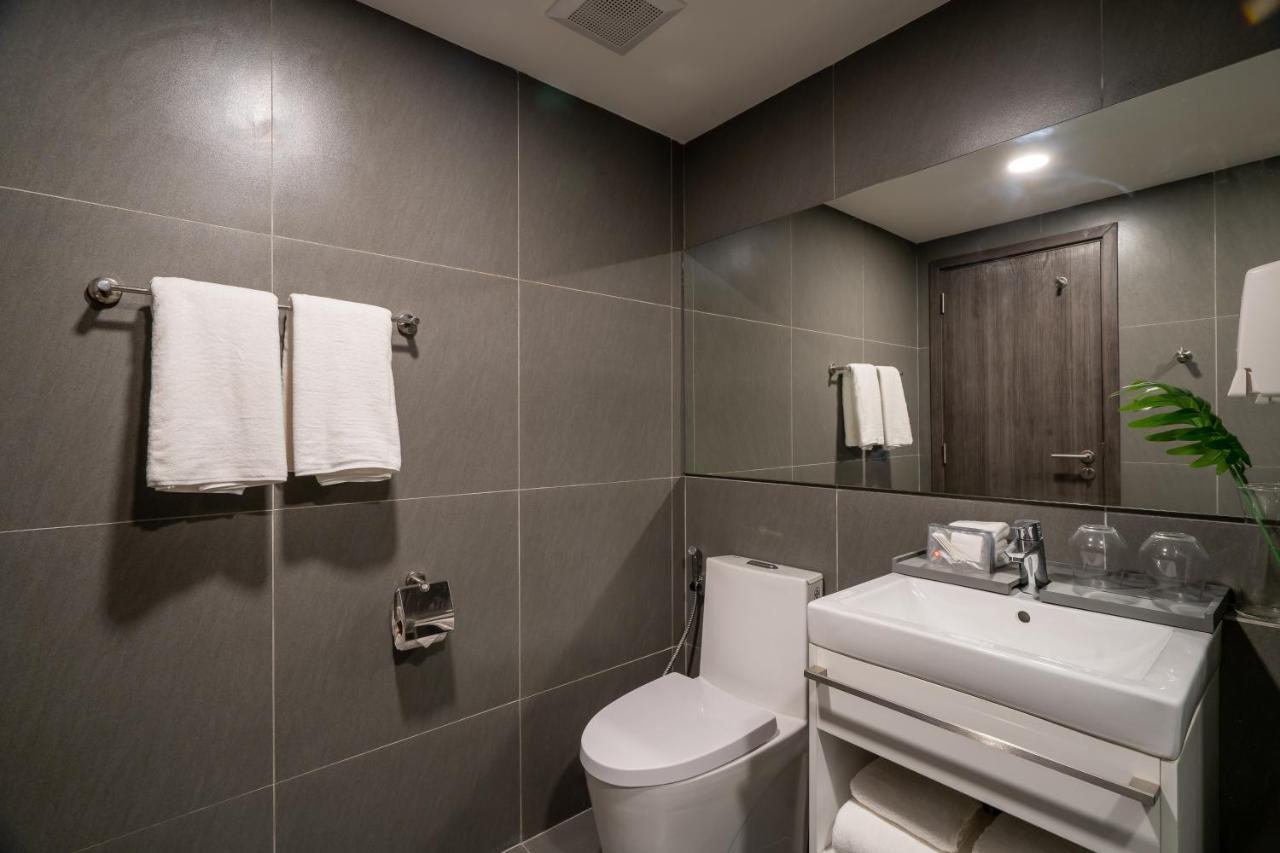 Travelodge Phuket Town Buitenkant foto