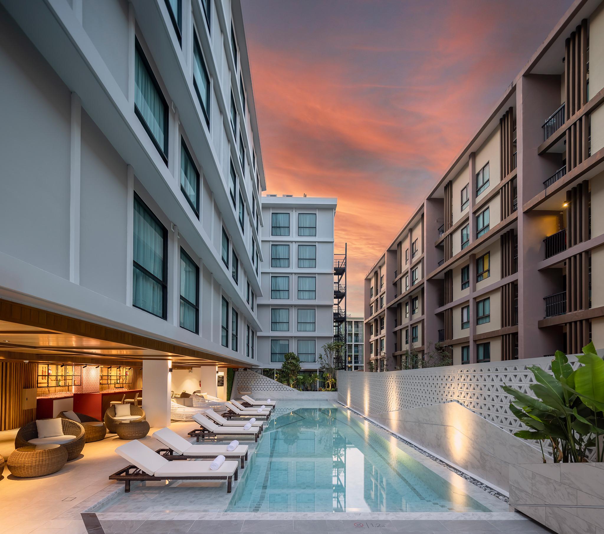 Travelodge Phuket Town Buitenkant foto