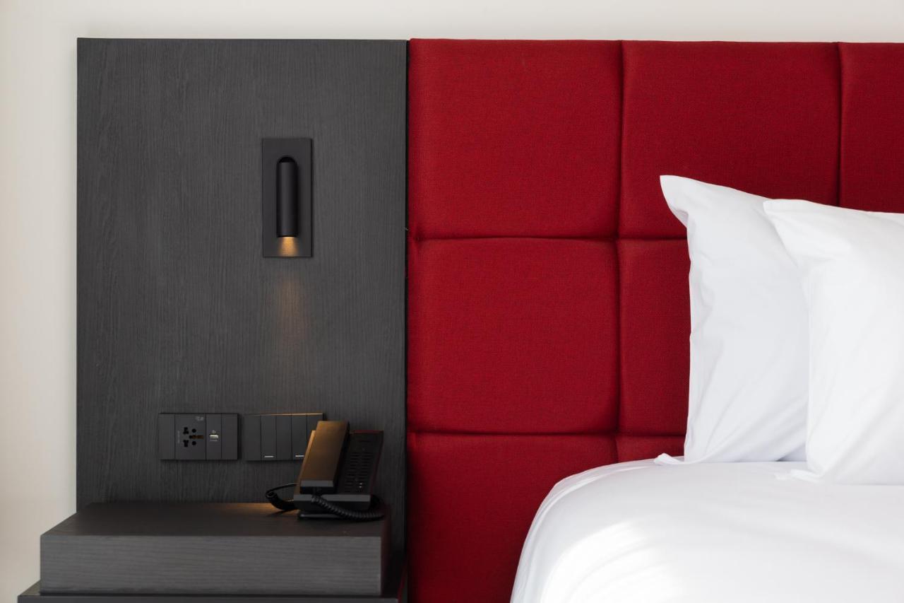 Travelodge Phuket Town Buitenkant foto