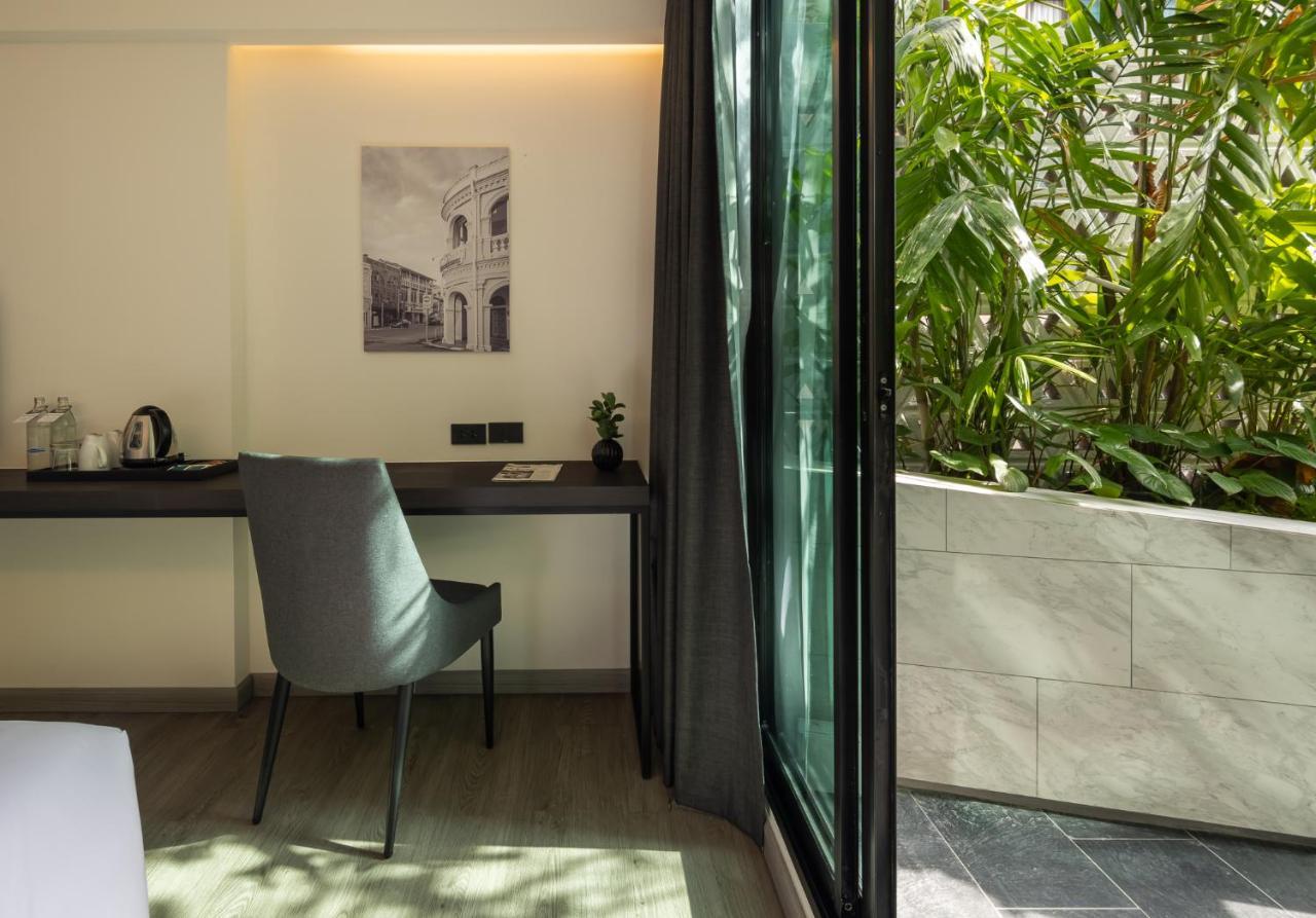 Travelodge Phuket Town Buitenkant foto